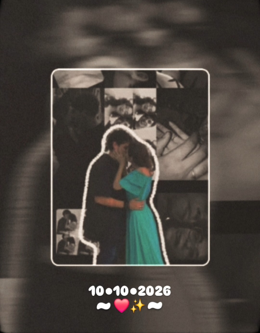 Foto de André e Marissa — casal de noivos em um abraço, com a data do casamento 10.10.2026